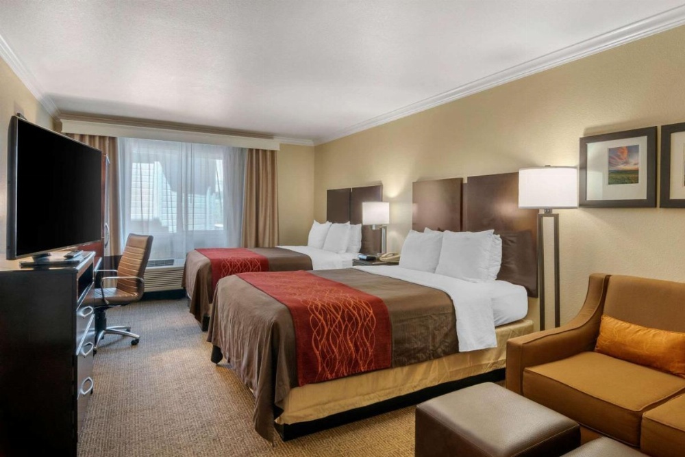 Comfort Inn Columbia Gorge Image 30